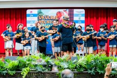 2023-0218_Jody_UkuleleHale1